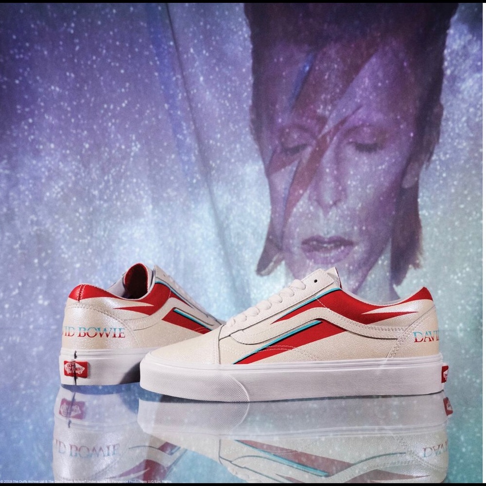 Men’s 6.5 women’s 8 David Bowie vans